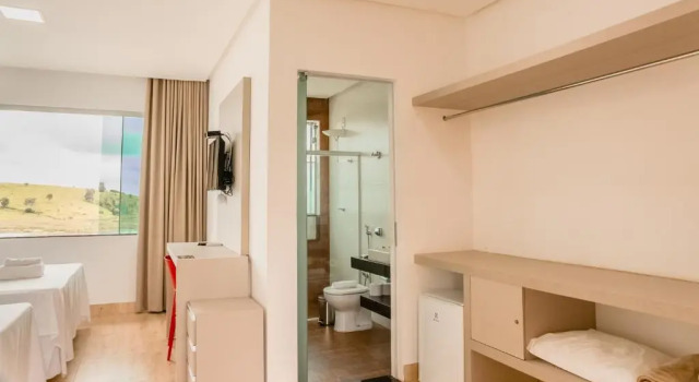 Трёхместный номер Deluxe Hotel Chalé Capitólio