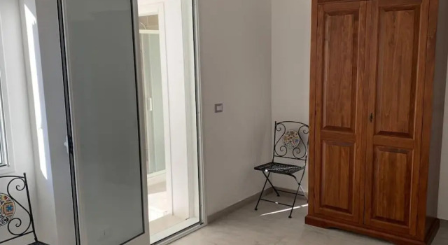 Коттедж c 1 комнатой Denis apartments per 2 con veranda balcone