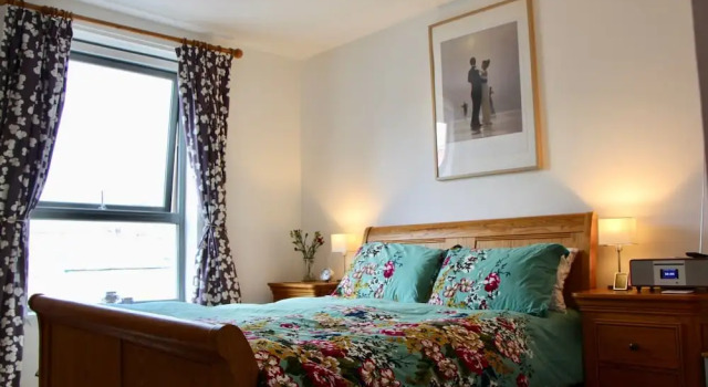 2 Bedroom Edinburgh Apartment In Great Location, Забронировать Апартаменты/квартира Апартаменты Эдинбурга, рядом с Bedlam Paintball, Апартаменты/квартира
