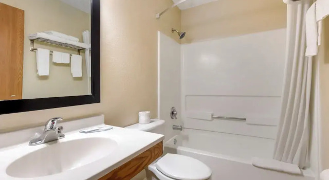 Standard Vierer Zimmer Harmony Inn