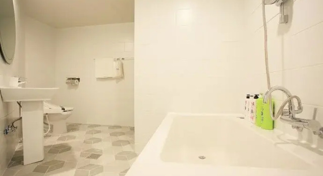 Sanbon Yaja Sanbon Station, Book Hotel Hoteller i Gunpo med parkering, Parkering