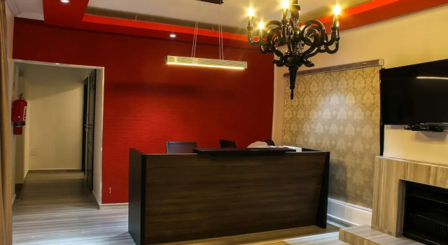 City Square Lodge, Book Hotel 3-stjernede hoteller i Francistown, 3*