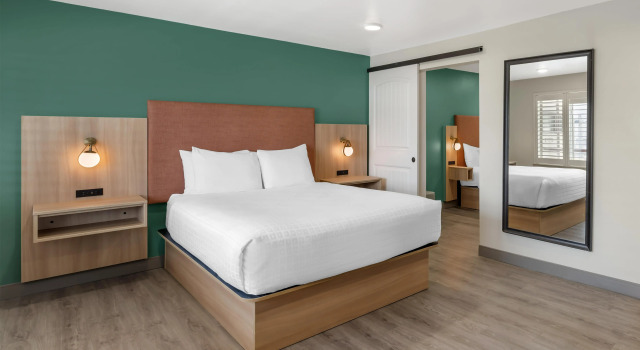 Четырёхместный номер Standard Best Western Plus Clocktower Inn