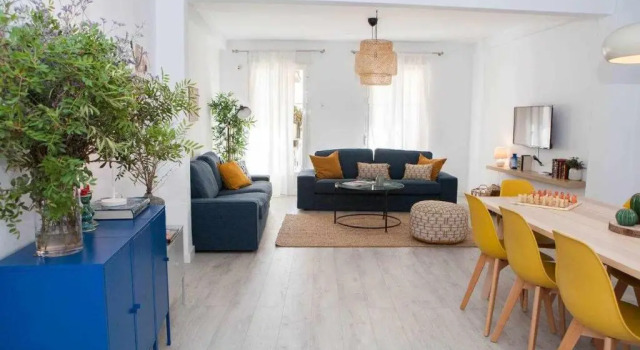 Апартаменты Alhondiga piso nuevo piscina Casco Antiguo8P