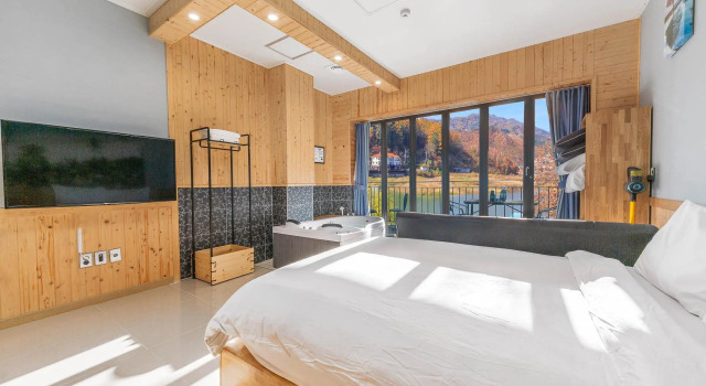 Gapyeong River52 Road Pension, Prenota Hotel Hotel a Gyeonggi-do con piscina, Piscina