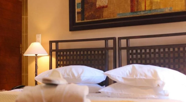 Accommodation Bedfordview - Hethersett Guesthouse, Забронировать Отель Бизнес-отели Йоханнесбург, 4* 5*