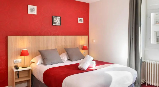 Двухместный номер Standard Logis Hôtel Restaurant Le Puits Doré