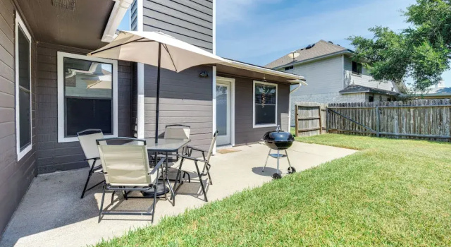 Коттедж с 3 комнатами Pet-friendly Corpus Christi Home: 12 Mi to Beach!