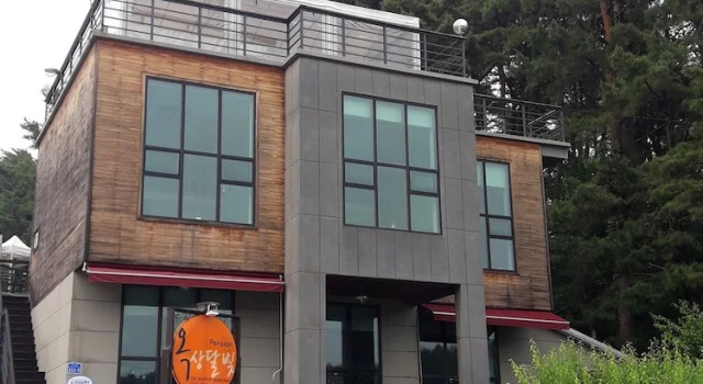 Rooftop Moonlight Pension, Boek Appartement Hotels in Gangwon-Do met parkeren, Parkeren