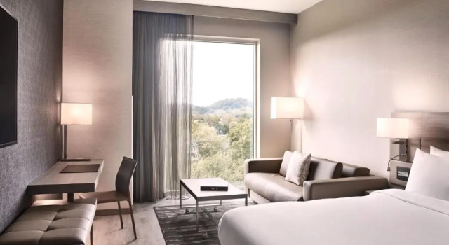 Номер Standard с видом на парк AC Hotel by Marriott Nashville Brentwood