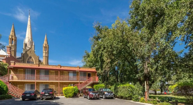 Best Western Cathedral Motor Inn