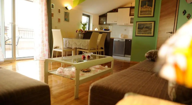 Apartments&Rooms Jelavić