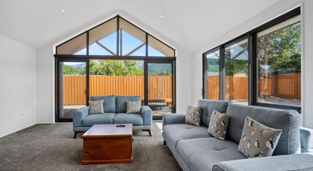 Hanmer Hideaway - Hanmer Springs Holiday Home