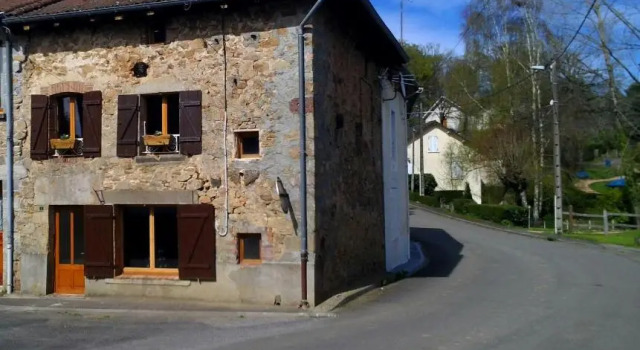 Cheronnac house and Meadow, Rezerwuj Dom wakacyjny Domki letniskowe w Haute-Vienne, Domek