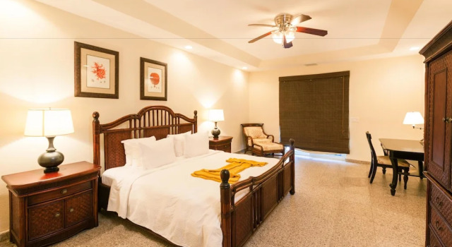 Lawson Rock Seahorse 104, Book Hotel 4-stjernede hoteller i Roatan, 4*