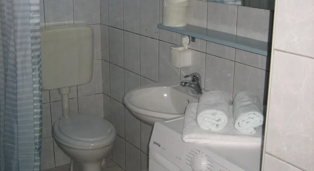 Студия Apartmani Dragović Brodarica