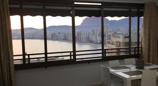 Апартаменты Sun & Beach View Apartments