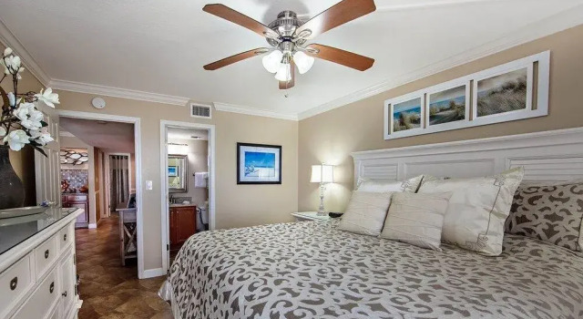 Gulf Shore Condo #304 - 2 Br condo by RedAwning, Book Lejlighed Destin Emerald Coast