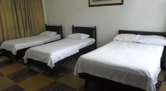 Четырёхместный номер Standard Gran Hotel El Cedro