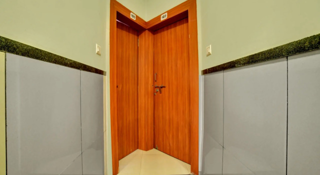 Collection O 83296 Hotel Sr Palace
