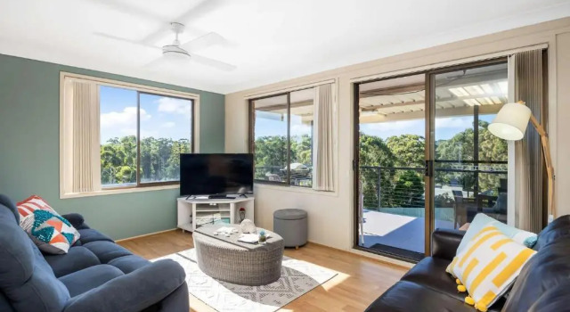 Narrawallee Retreat, Book Hotel Narrawallee New South Wales