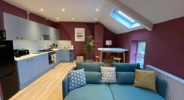 Апартаменты Aaron Wise - 17 Fitzhamon Apartments