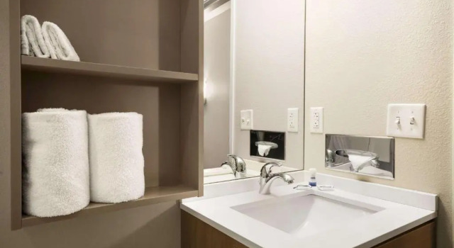 Двухместный номер Standard Microtel Inn & Suites by Wyndham