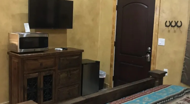 Номер Deluxe Paisano Village RV Park & Inn