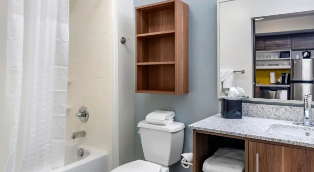 Четырёхместный люкс MainStay Suites Great Falls Airport