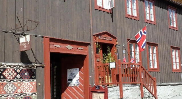 Frøyas Hus, Buchen Sie Hotel Røros Trøndelag