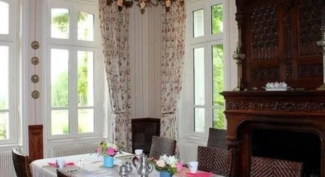 Manoir de Kerangosquer, Varaa Hotelli  