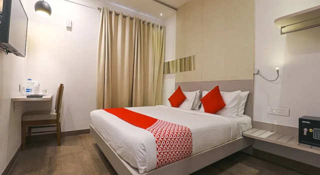 OYO 14282 Hotel Vivana, Rezervovat Hotel Hotely v Andhra Pradesh s parkováním, Parkování