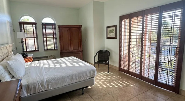 Люкс Superior c 1 комнатой Tahitian Inn Boutique Hotel Tampa