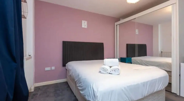 Двухместные апартаменты с балконом Cosy 1 Bedroom Flat in Shadwell