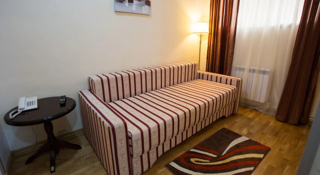 Hotel Rina Cerbul, Забронировать Отель Отели Синая с парковкой, рядом с Замок Пелеш, Парковка