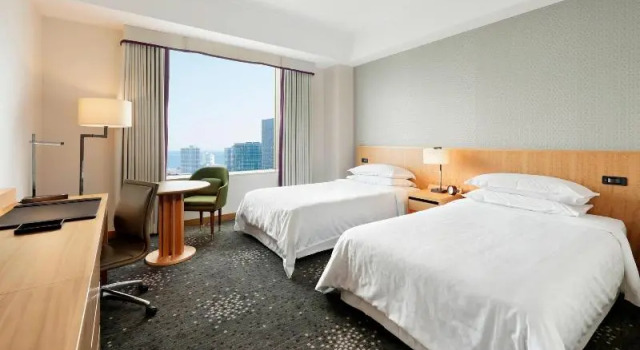 Двухместный номер Club с видом на город Yokohama Bay Sheraton Hotel and Towers