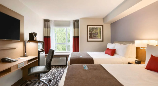 Microtel Inn & Suites by Wyndham Oyster Bay Ladysmith, Réserver Hôtel North Oyster Colombie-Britannique