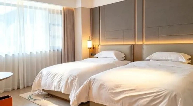 Семейный люкс Luoyang Huamao Chunsong Hotel