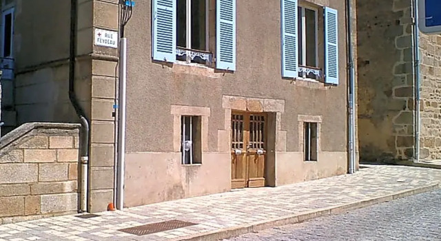 3 Place des Arbres, Chambres D'Hotes, Felletin, Rezerwuj Hotel Felletin Creuse