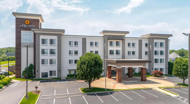 La Quinta by Wyndham Columbus - Edinburgh, Reserva ahora Hotel Columbus Indiana