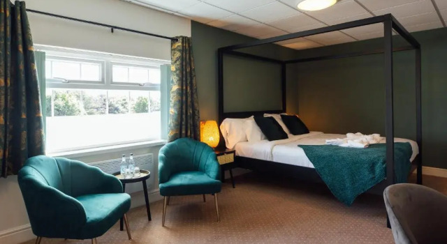 Номер Deluxe The Imperial Dragon Hotel