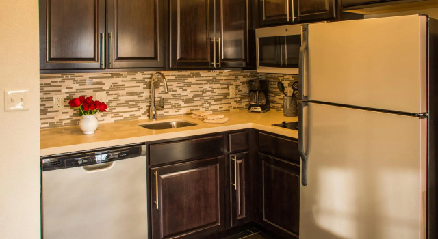 Двухместный люкс Staybridge Suites Schererville by IHG