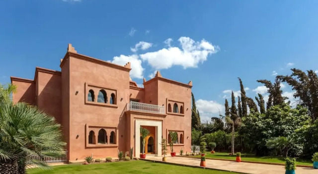 Вилла Villa Lamaan - Private Domain Pool and Hammam