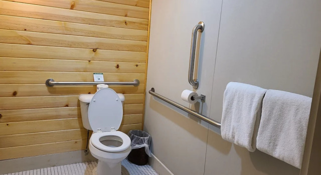 Двухместный номер Standard с видом на окрестности Drummond Island Resort