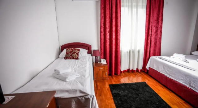 Трёхместный номер Standard Hotel BOB