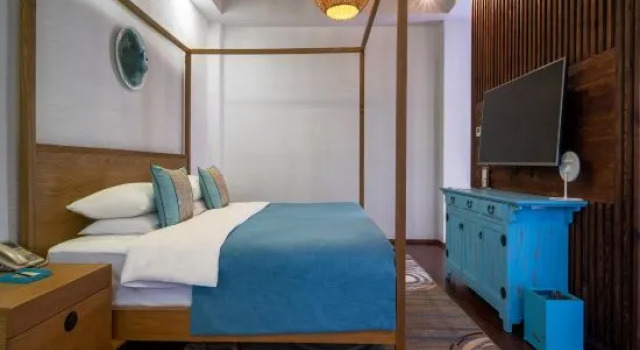 Люкс Deluxe Yanquan  Hanguan Hotel（Oriental Saltlake Resort）
