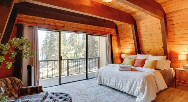 Коттедж Westwood Lakefront Cabin w/ Hot Tub & Boat Dock!