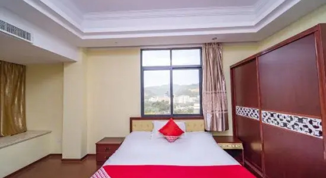 Люкс Deluxe Zhangzhou Yongsheng Hotel