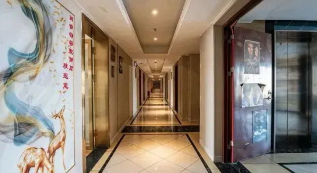 Weiqingdong Hotel