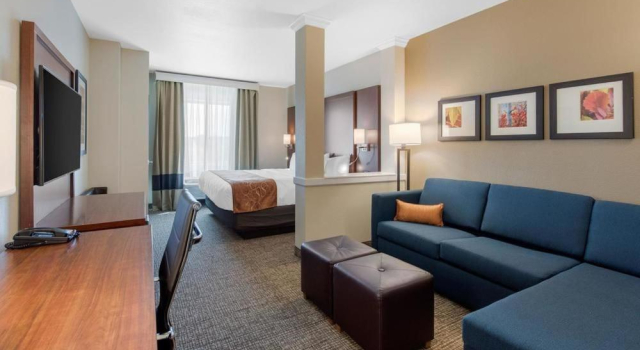 Люкс Comfort Suites Denver International Airport